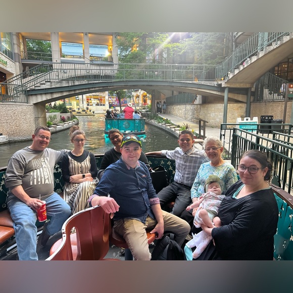 Meet your Posher, Bethani - Picture 8 of 11